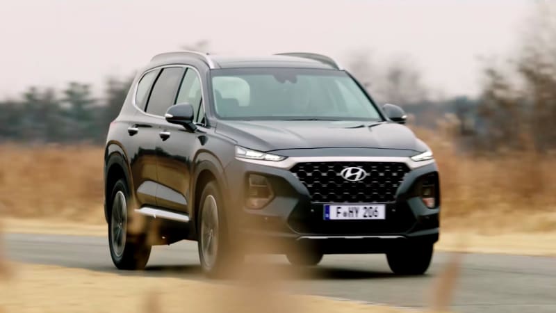 2019 Hyundai Santa Fe shows off in four video teasers